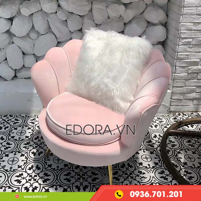 Ghế Sofa đơn cao cấp là sản phẩm dành cho những ai yêu thích đồ nội thất mang tính thẩm mỹ cao. Với phong cách sang trọng, chất liệu da bền chắc và kết cấu thoải mái, Sofa đơn cao cấp chắc chắn sẽ làm hài lòng bạn.