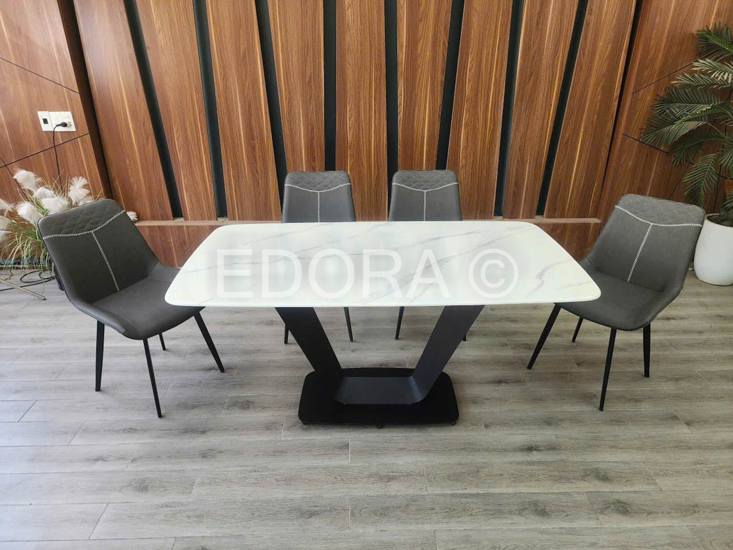 Bàn ăn chữ V hiện đại BK024