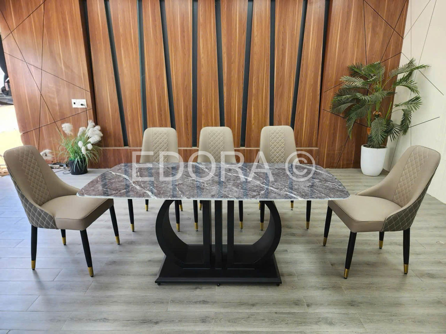 Bàn ăn 6 ghế ô quả trám mặt đá vi tinh BK030