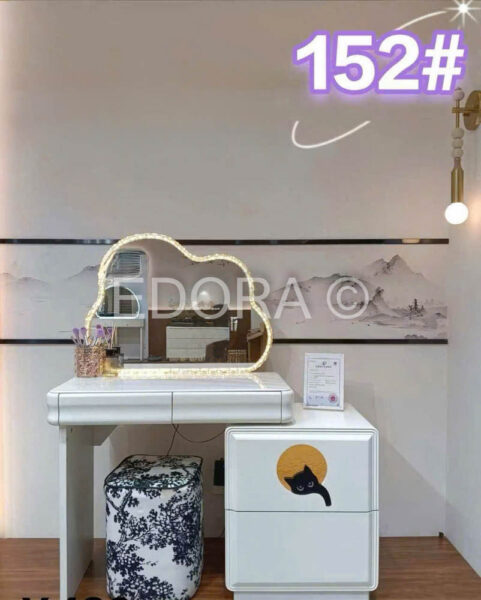 Bàn trang điểm mèo ánh trăng TD152