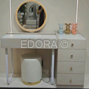 Bàn trang điểm 4 ngăn kéo BP J260