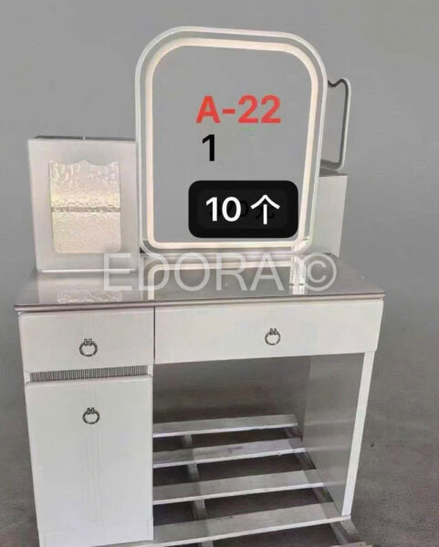 Bàn trang điểm gương chữ nhật đứng TD22